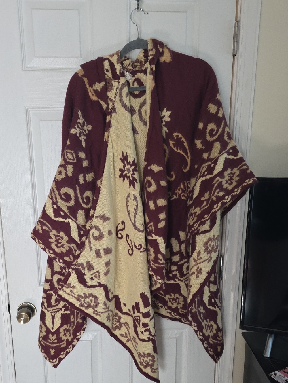 Free People Burgundy and Cream Patterned Knit Poncho